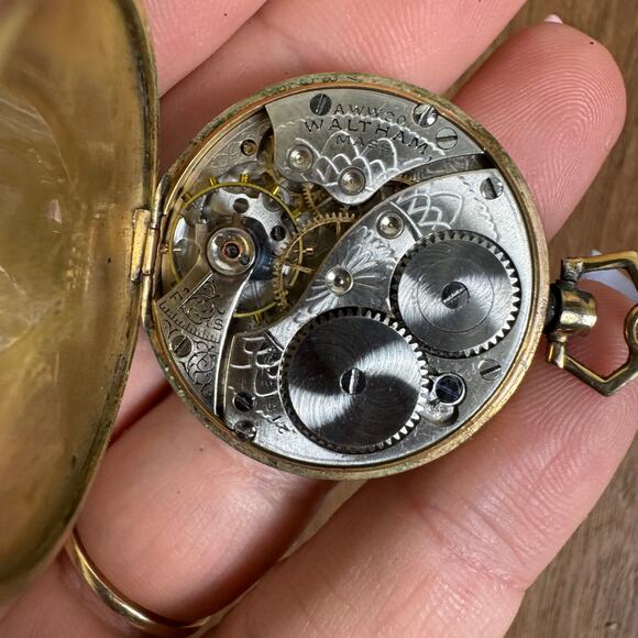 Antique Early American Waltham patent May 11, 1915 Gold Automatic Pocket Watch - Picture 7 of 12